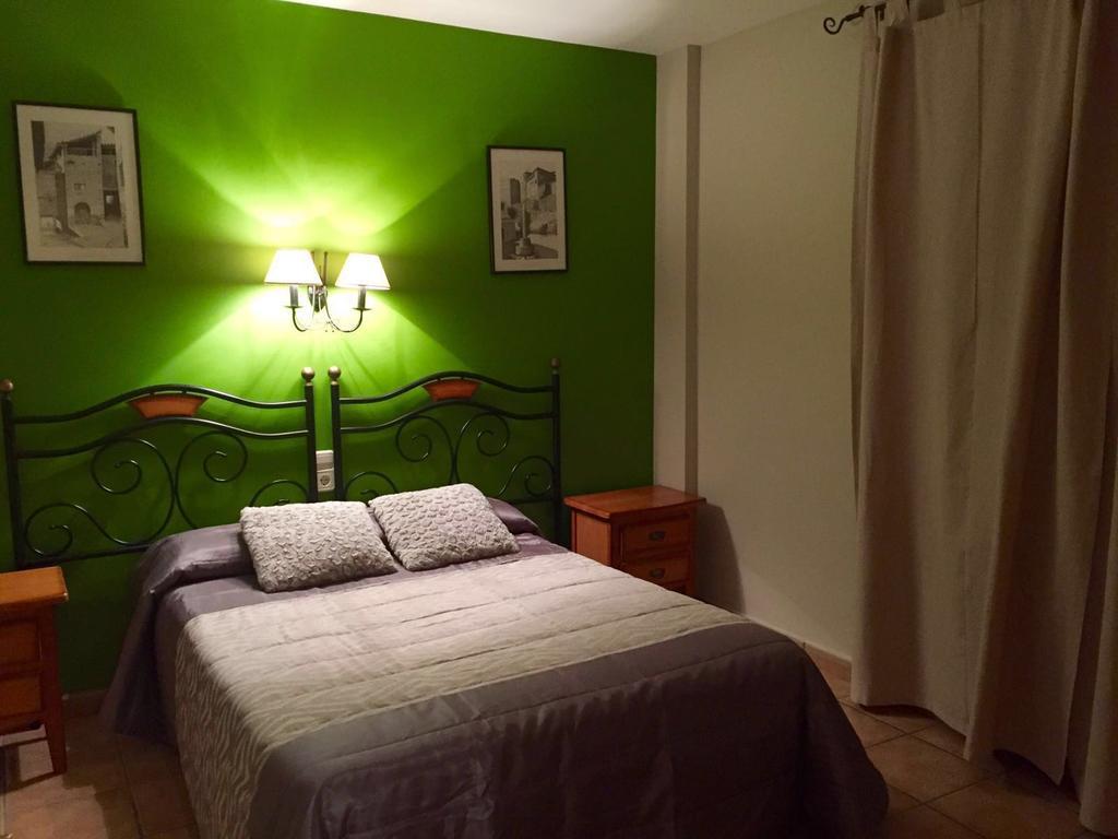 Apartamentos Residencial Fornocal Alquézar Exteriör bild